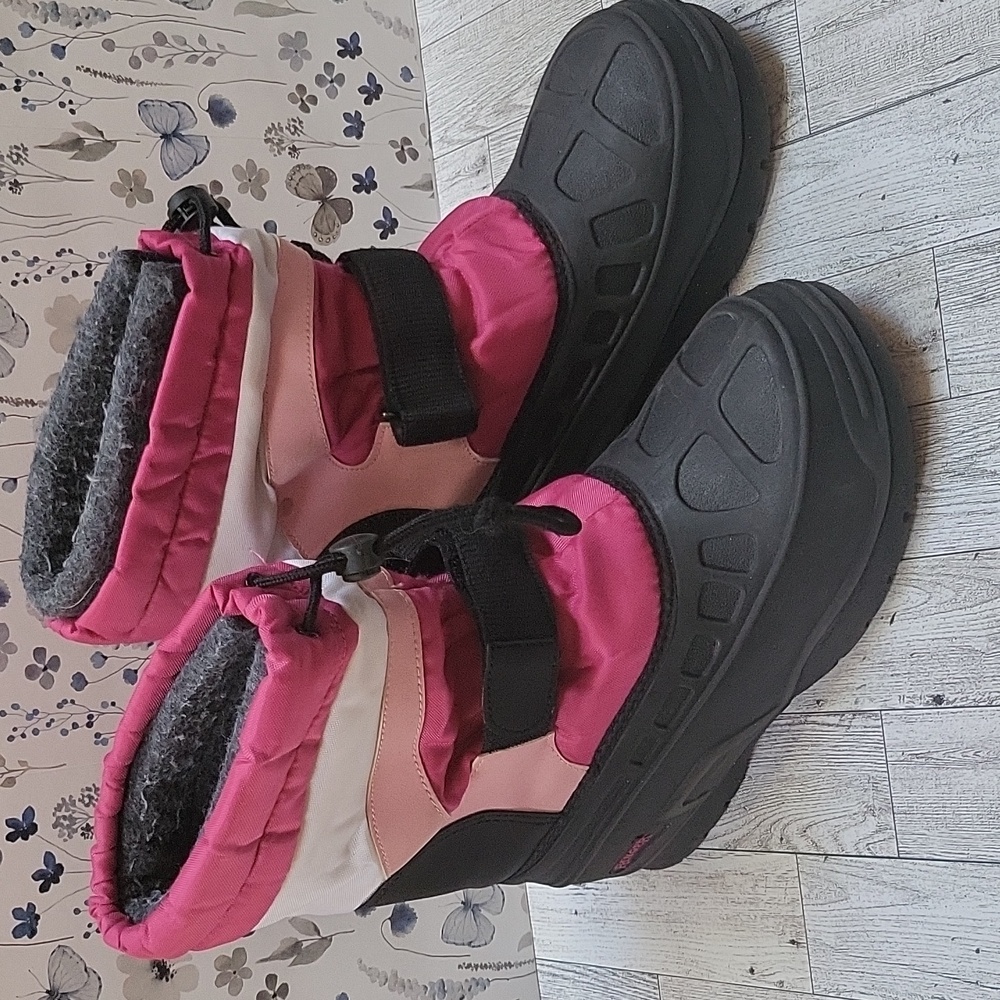 Winter boots ranger brand